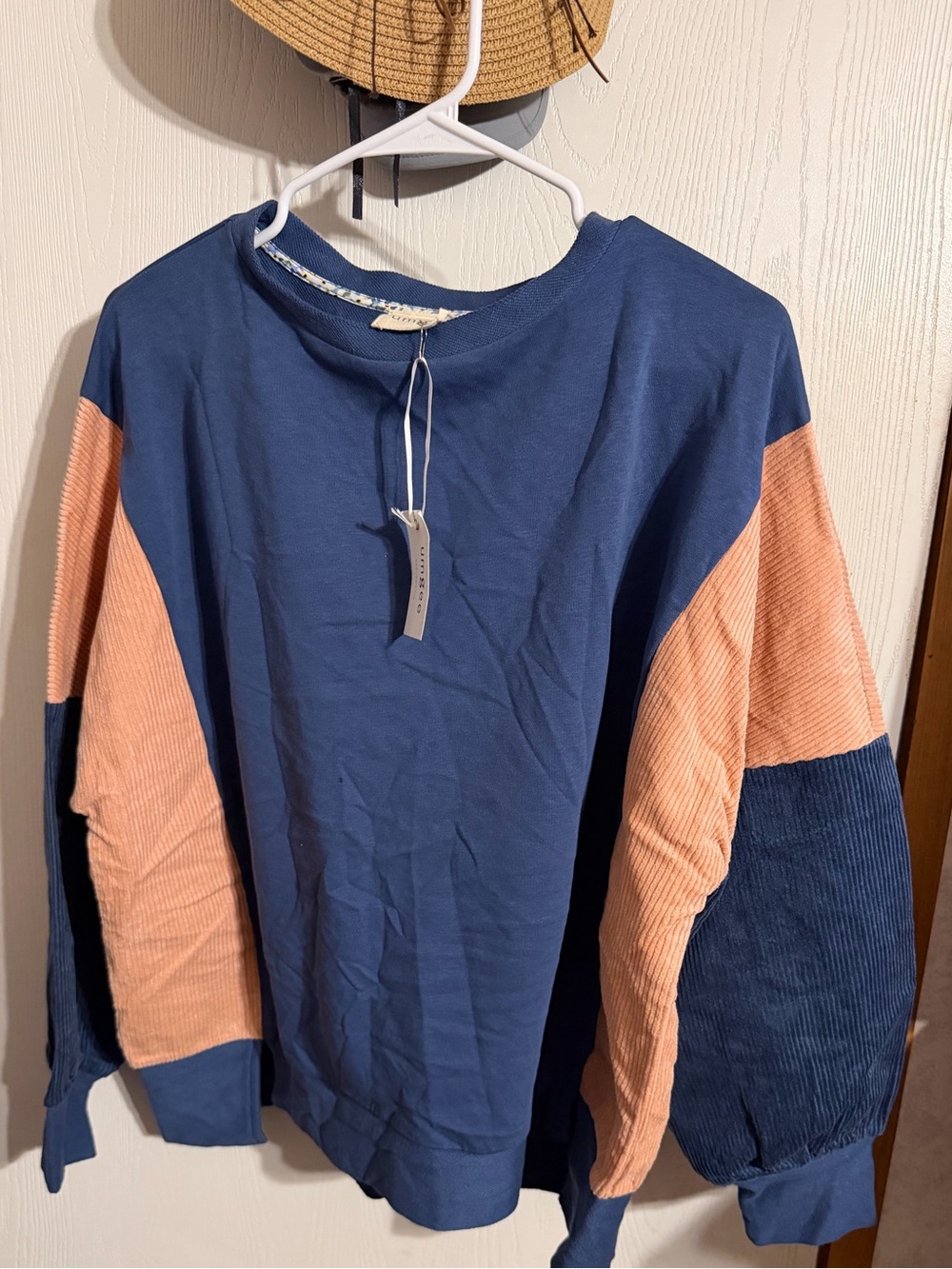 Title: NWT Umgee Blue & light Rust Colorblock Puff Sleeve Pullover Top PTP 26